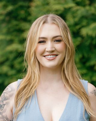 Photo of Sabrina Zera, Marriage & Family Therapist Associate, LAMFT