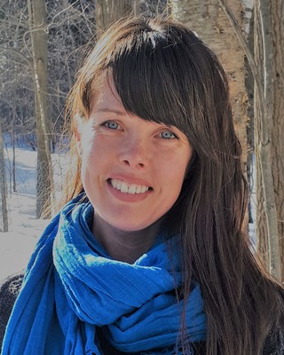 Photo of Rebecca Minish, Registered Social Worker in Ottawa, ON