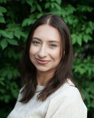 Photo of Molly Steinberg, Counselor, LGPC