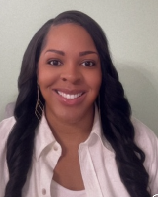 Photo of Shuantia Barber, Clinical Social Work/Therapist, LCSW, LISW-CP, SAP