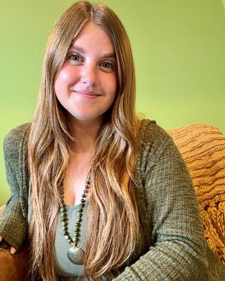 Photo of Rebecca Simoni-Ryan, Counselor, LMHC, IADC