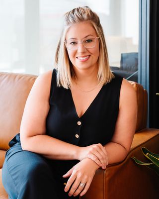 Photo of Rikki Ohlrogge, Clinical Social Work/Therapist, CSW-PIP