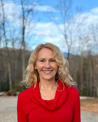 Photo of Sarah Crawford Faircloth, Licensed Clinical Mental Health Counselor, LCMHC, MA