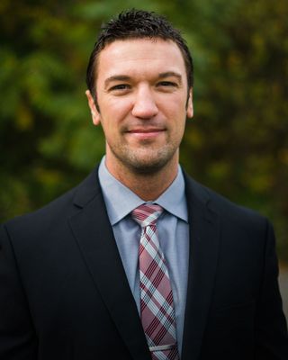 Photo of Erik Schuster, Licensed Professional Counselor in Glencoe, IL