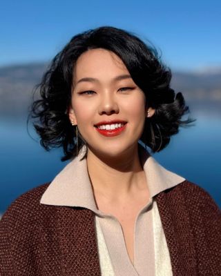 Photo of Sunny (Pengjin) Qiu, Registered Social Worker, RSW, MSW