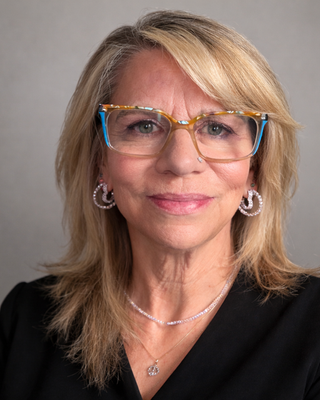 Photo of Jenn Basler, Marriage & Family Therapist, LMFT