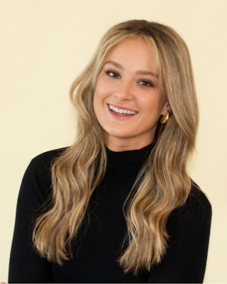 Photo of McKenna Davis, Counselor, LMHC, NCC