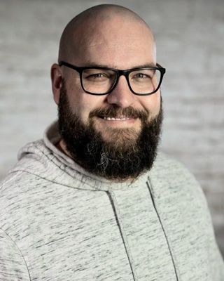 Photo of Thomas Davis, Pre-Licensed Professional, Intern
