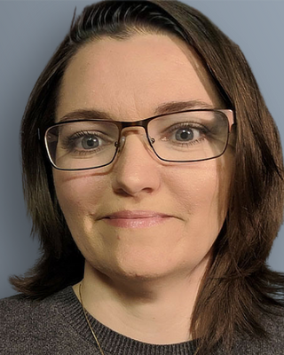 Photo of Dr. Christina Geiselhart, Clinical Social Work/Therapist, LCSW