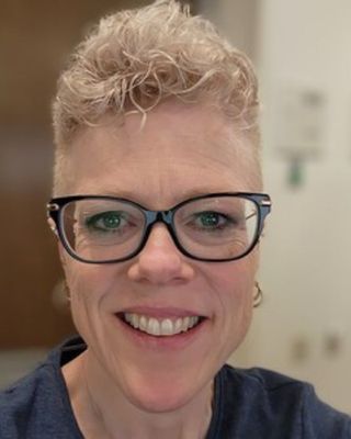 Photo of Raquel Swardson, Clinical Social Work/Therapist