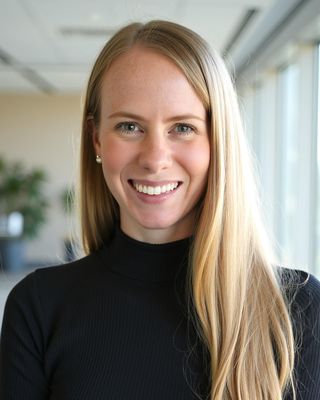 Photo of Dayna Kinney, Psychiatric Nurse Practitioner, MSN, PMHNP