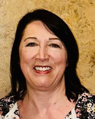 Photo of Shari Mayer, Clinical Social Work/Therapist, LISW-S