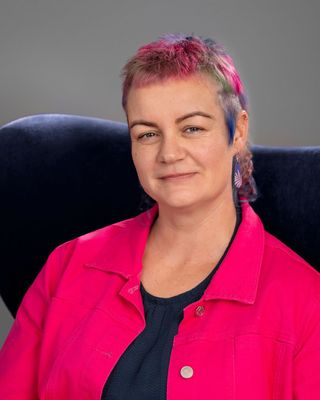 Photo of Angela Roberts