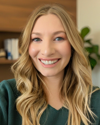 Photo of Karysa Jimenez, Marriage & Family Therapist, LMFT