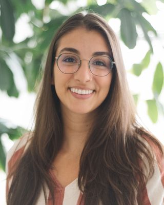 Photo of Caroline Van Vooren, Clinical Social Work/Therapist