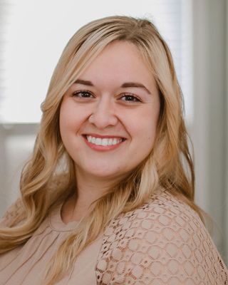 Photo of Carolyn J Conrad-Graves, Clinical Social Work/Therapist, MSW, LISW-S