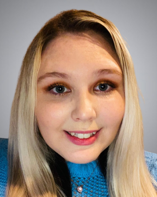 Photo of Jaclyn DeLauretis, Physician Assistant in Quakertown, PA