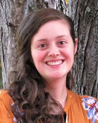 Photo of Rachel McNair, Licensed Professional Counsellor, M.Ed, CT, RP
