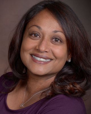 Photo of Yasmine Moideen, Psychologist, Ph.D., LP