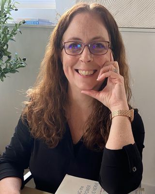 Photo of Stephanie Sliwa - Stephanie Sliwa Therapy, Registered Social Worker, RSW, MA, BSWHons