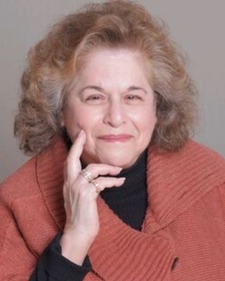 Photo of Jacqueline Oshiver, Marriage & Family Therapist