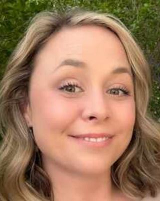 Photo of Lauren Taylor, Licensed Professional Counselor