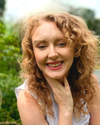 Photo of Jennifer Reaves - Therapist for Anxiety- Jennifer Reaves, MA, LAPC, Associate Professional Counselor, MA, LAPC, CTP