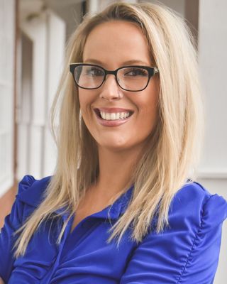 Photo of Shana Lee Henderson, Clinical Social Work/Therapist, LCSW