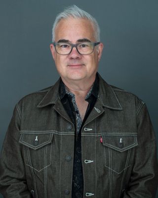 Photo of Ian Arnold, Pre-Licensed Professional, BFA, CTPDipl