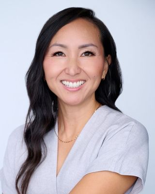 Photo of Diana Nguyen, Psychiatric Nurse Practitioner, PMHNP