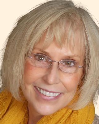 Photo of Holly Kegel, Licensed Professional Counselor, LPC