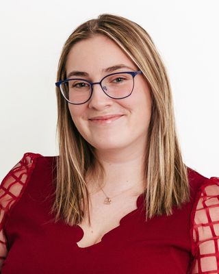 Photo of Valérie Boisvert, Registered Psychotherapist, MEd