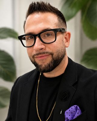 Photo of David Yuskoski, Registered Psychotherapist (Qualifying), MACP