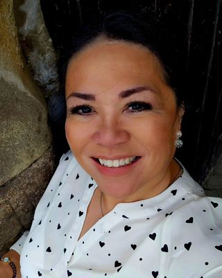 Photo of Irena Raagas, Clinical Social Work/Therapist, MSW, LCSW