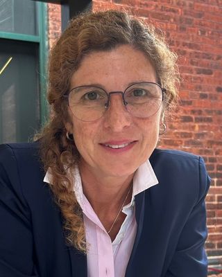 Photo of Marcela Cagnone, Registered Psychotherapist (Qualifying) in Toronto, ON