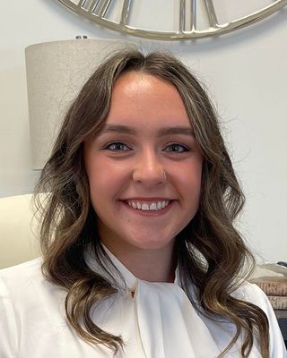 Photo of Jenna Swinkowski, Master Social Worker, LLMSW