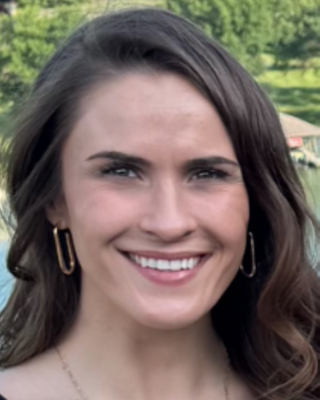 Photo of Madeline Lodeiro, Psychiatrist, MD