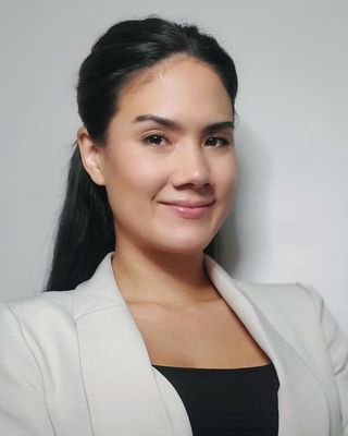 Photo of Sabrina Eng, Registered Provisional Psychologist in T5H, AB