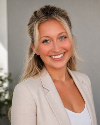 Photo of Megan Schlipmann, Clinical Social Work/Therapist, LCSW