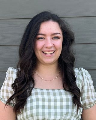 Photo of Emily Lenehan, Pre-Licensed Professional