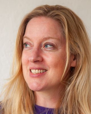 Photo of Vanessa Neuling, Psychotherapist, MBACP