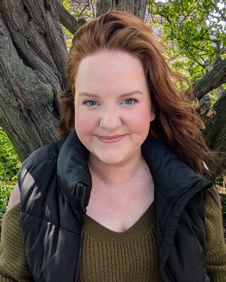 Photo of Rebecca Gilmour, Counsellor, MBACP