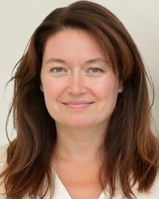 Photo of Siobhan Rock, Psychiatric Nurse Practitioner, PMHNP, FNP, EMDR