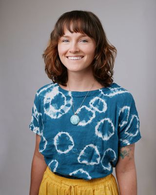 Photo of Emily Pleasance, Registered Psychotherapist (Qualifying), EXAT, MA, BFA, IEATA, CPA-NA