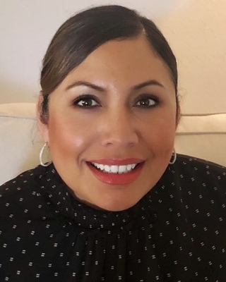 Photo of Claudia Cobos, PhD, LMFT, Marriage & Family Therapist