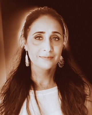 Photo of Tasneem Shikoh, Psychotherapist in Harrow, England