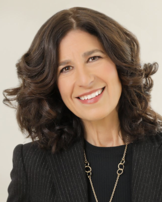 Photo of Lynn Bornfriend, Psychiatrist in Philadelphia, PA