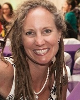Photo of Wendy Henner Online Counseling, Licensed Professional Counselor in Portland, OR