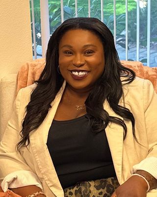 Photo of Alysha Robinson - Moonlite Therapy LLC, Marriage & Family Therapist Intern, MS, LADC
