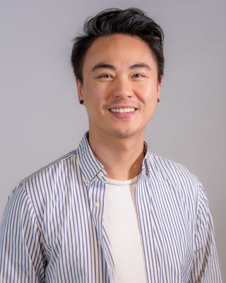 Photo of Jason Wang, Registered Psychotherapist, GIT Dip, BA Psyc